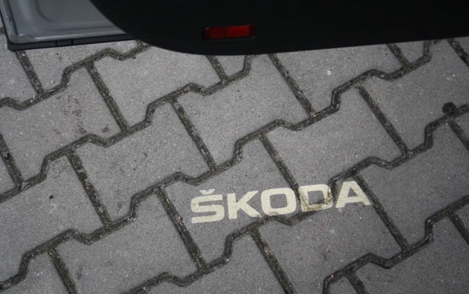 Skoda Karoq cena 86600 przebieg: 74000, rok produkcji 2018 z Police małe 781